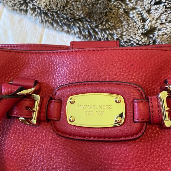 Michael Kors- red leather Hamilton Tote Purse - Picture 7 of 8